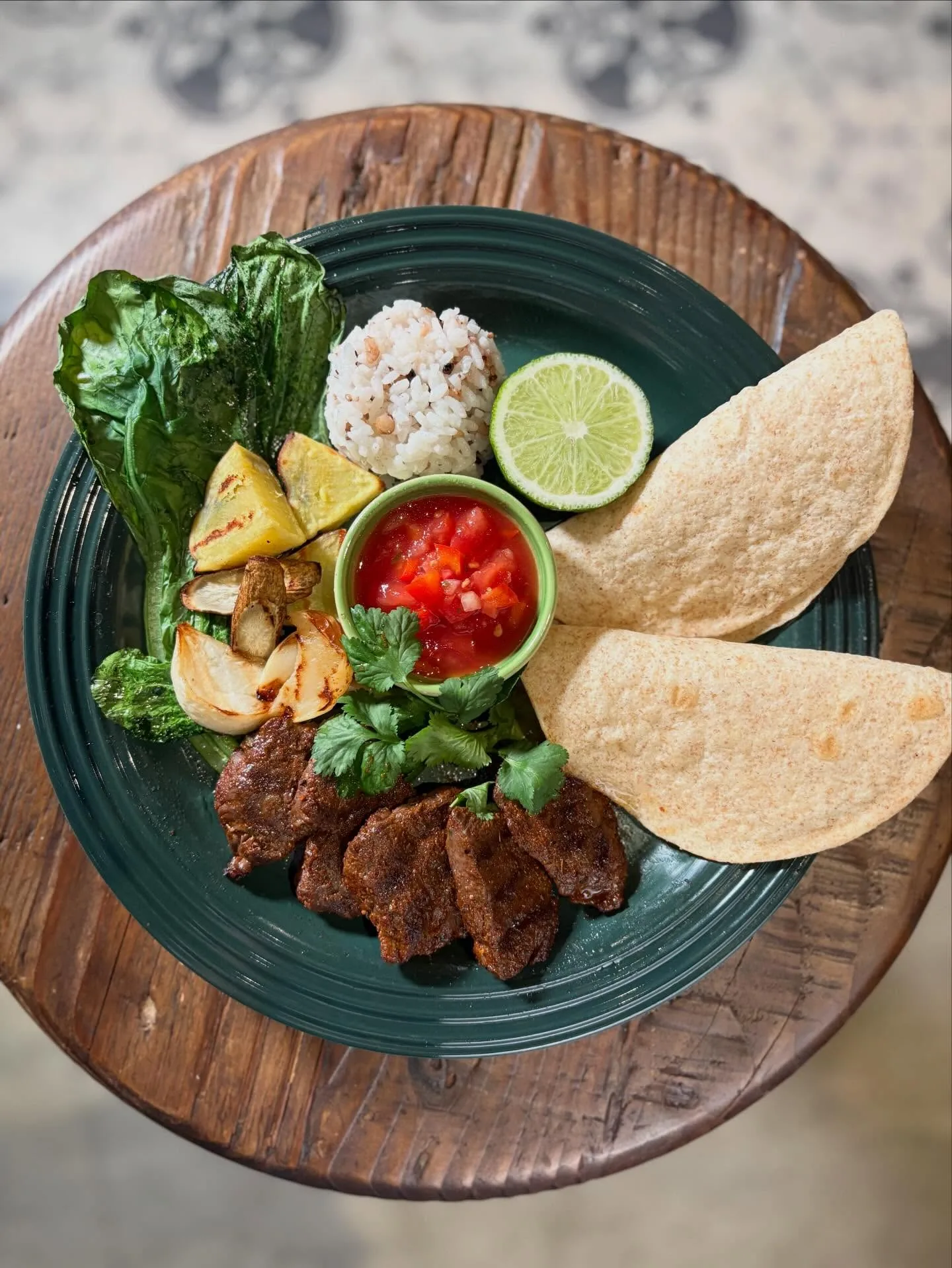 ファヒータプレート